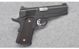Les Baer Custom ~ Stinger ~ 45 ACP - 1 of 5