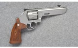 Smith & Wesson ~ Model 627-3 PC Jerry Miculek ~ 357 Magnum - 1 of 5