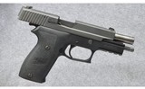 SIG Sauer ~ P220 ~ 45 ACP - 3 of 5