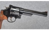 Smith & Wesson ~ Model 29-10 ~ 44 Magnum - 3 of 5