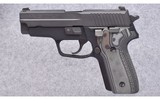 SIG Sauer ~ M11-A1 Compact ~ 9 mm Luger - 4 of 6