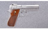 Smith & Wesson ~ Model 639 ~ 9 mm Luger - 3 of 4