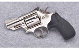 Smith & Wesson ~ Model 19-3 ~ 357 Magnum - 5 of 5