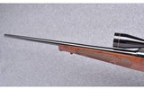Winchester ~ Model 70 Featherweight ~ 22-250 Remington - 7 of 10