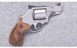 Smith & Wesson ~ Model 686-6 ~ 357 Magnum