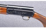Browning ~ A5 Light Twelve ~ 12 Gauge - 9 of 10