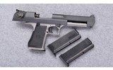 IMI /Magnum Research ~ Desert Eagle ~ 44 Magnum - 4 of 4