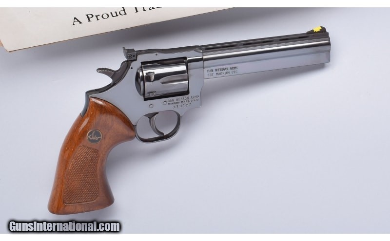 Dan Wesson ~ Model 15 2 Vh ~ 357 Magnum 3052