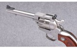 Ruger ~ New Model Single Six Stainless ~ 22 LR / 22 Mag. - 4 of 4