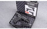 Heckler & Koch ~ USP Compact ~ 9mm Luger - 4 of 4