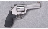 Smith & Wesson ~ Model 686-6 ~ 357 Magnum - 1 of 5