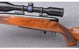 Weatherby ~ Mark V Deluxe ~ 300 WBY MAG - 9 of 10