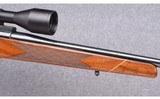 Weatherby ~ Mark V Deluxe ~ 300 WBY MAG - 4 of 10