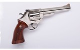Smith & Wesson ~ Model 29-2 ~ 44 Magnum