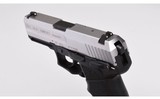 Heckler & Koch ~ USP Compact ~ 9mm Luger - 3 of 4