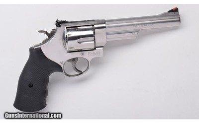 Smith & Wesson ~ Model 629-6 ~ 44 Magnum