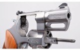 Smith & Wesson ~ Performance Center Model 627-5 ~ .357 Magnum - 4 of 5