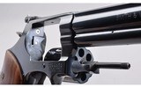 Smith & Wesson ~ Model 586-8 ~ .357 Magnum - 4 of 5