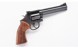Smith & Wesson ~ Model 586-8 ~ .357 Magnum