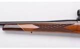 Weatherby ~ Mark V ~ .300 Weatherby Magnum - 4 of 11