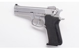 Smith & Wesson ~ 5906 ~ 9mm Luger - 2 of 4