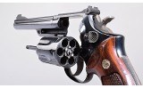 Smith & Wesson ~ Model 19-3 ~ .357 Magnum - 3 of 4