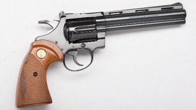 Colt ~ Diamondback ~ .22 LR