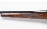 Weatherby ~ Mark V ~ .240 Weatherby Magnum - 7 of 11
