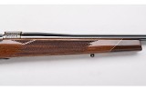 Weatherby ~ Mark V Royal Ultramark ~ .257 Weatherby Magnum - 4 of 14