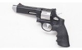 Smith & Wesson ~ Model 627-5 Performance Center ~ .357 Magnum - 2 of 4