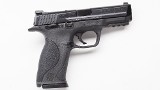 Smith & Wesson ~ M&P40 ~ .40 S&W - 1 of 2