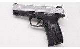 Smith & Wesson ~ SD40 VE ~ .40 S&W - 2 of 2