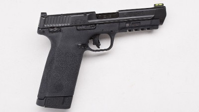 Smith & Wesson ~ M&P ~ .22 Magnum - Image 1 of 2