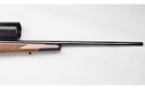 Weatherby ~ Mark V Deluxe ~ .240 WBY MAG - 4 of 10