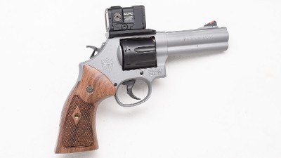 Smith & Wesson ~ Model 686-8 ~ .357 Magnum - Image 1 of 3