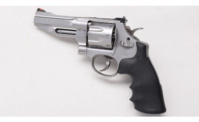 Smith & Wesson ~ Model 627-5 Pro Series ~ .357 Magnum - Image 2 of 2