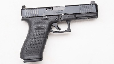 Glock ~ 20 V ~ 10mm Auto - Image 1 of 2
