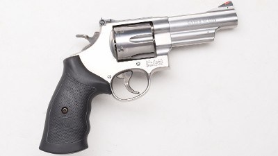 Smith & Wesson ~ Model 629-8 ~ .44 Magnum