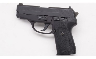 SIG Sauer ~ P239 ~ .40 S&W - Image 2 of 2