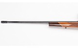 Weatherby ~ Mark V ~ .300 Weatherby Magnum - Image 6 of 9