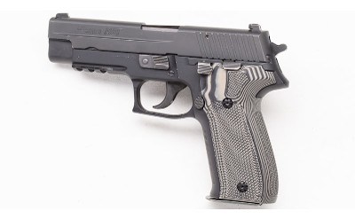 SIG Sauer ~ P226 ~ .40 S&W - Image 2 of 2