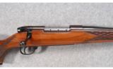 Weatherby Mark V Deluxe .300 WBY MAG - 2 of 7