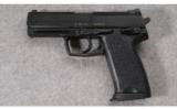 Heckler & Koch USP .45 ACP - 2 of 4