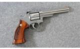 Smith & Wesson Model 66-2 .357 MAG - 1 of 4