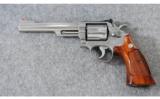 Smith & Wesson Model 66-2 .357 MAG - 2 of 4