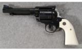 Ruger New Model Super Blackhawk Bisley .44 MAG - 2 of 4