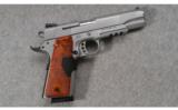 Smith & Wesson Model SW1911 .45 ACP - 1 of 4