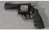 Smith & Wesson Model 329PD .44 MAG - 2 of 4