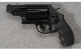 Smith & Wesson Governor .45 /.410 BORE - 2 of 5