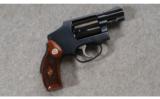 Smith & Wesson Model 40-1 .38 SPCL +P - 1 of 4